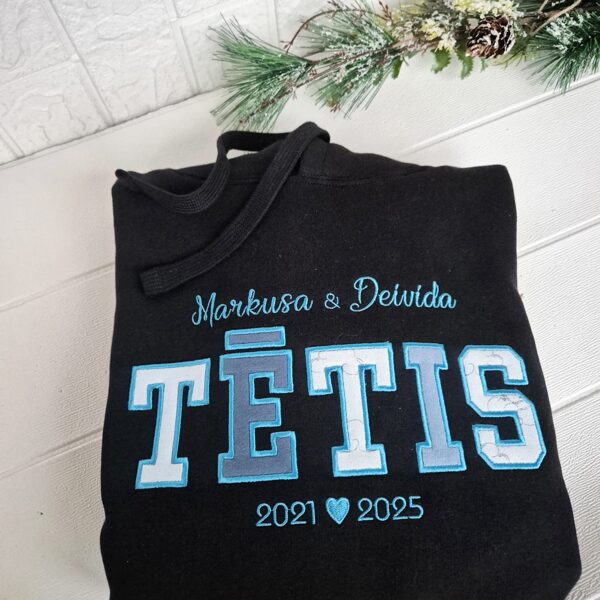 Tētis džemperis ar izšuvumu