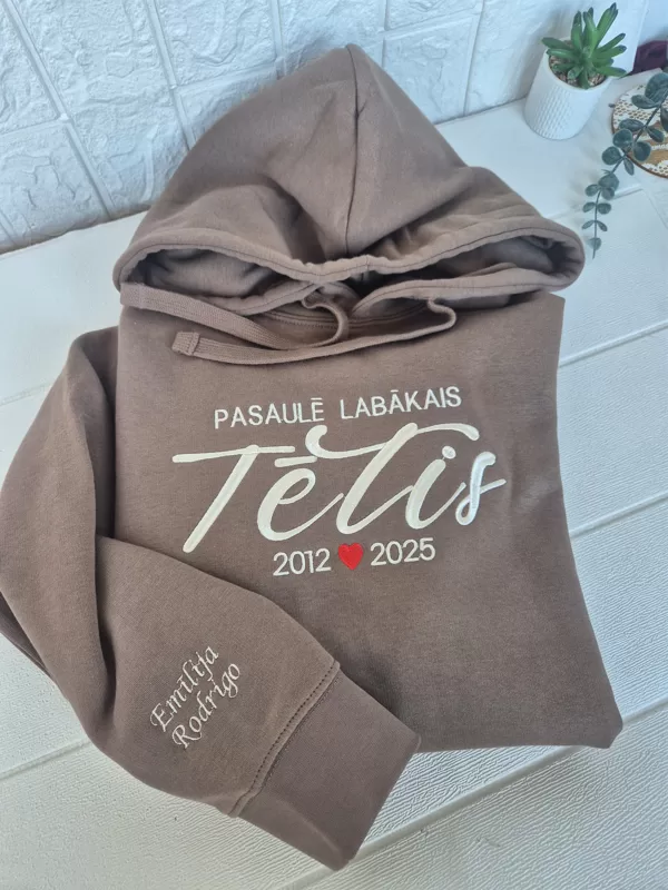 labākais tētis pasaulē, izšuvums