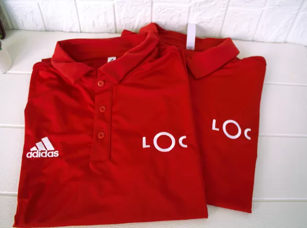 LOC logo izšuvumi uz polo krekliem, Liepāja